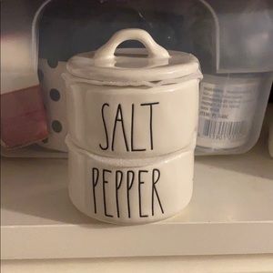 Rae Dunn salt and pepper stacked canister